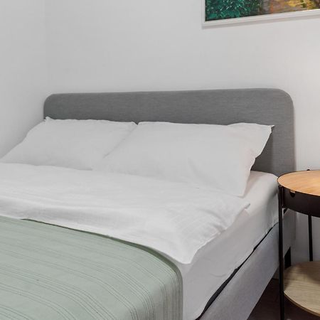 Central Town Cosy Apartment Bucareste Exterior foto